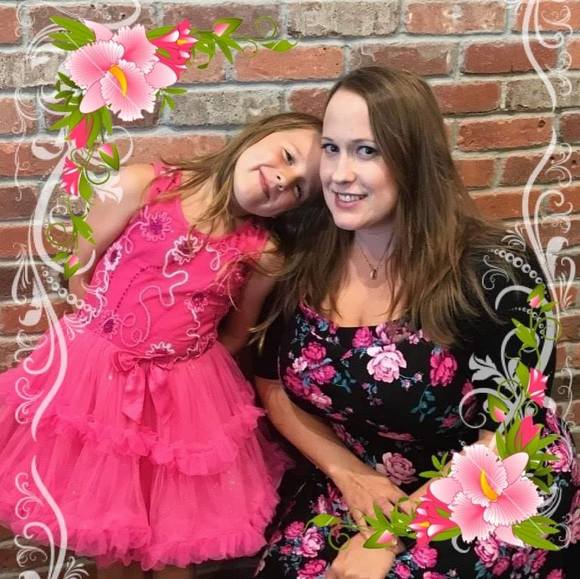 Meet your Posher, Ashley - Picture 1 of 1